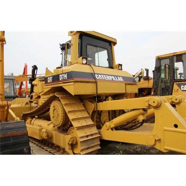 2025 Caterpillar D7H-45985599