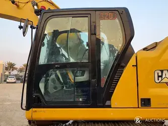 2021-caterpillar-320-1396070-45985763