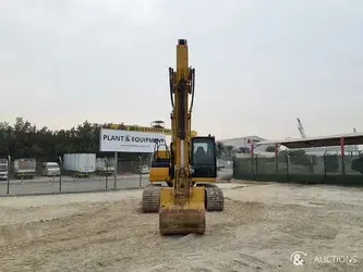 2021-caterpillar-320-1396071-45985866