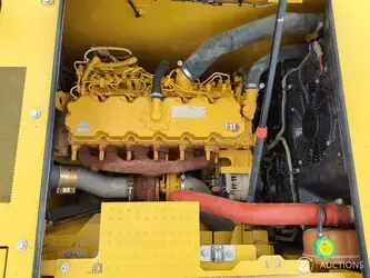 2021-caterpillar-320-1396071-45985891