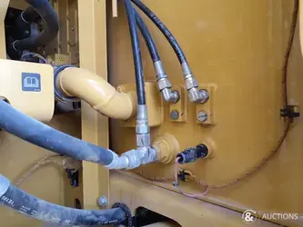 2021-caterpillar-320-1396069-45986005