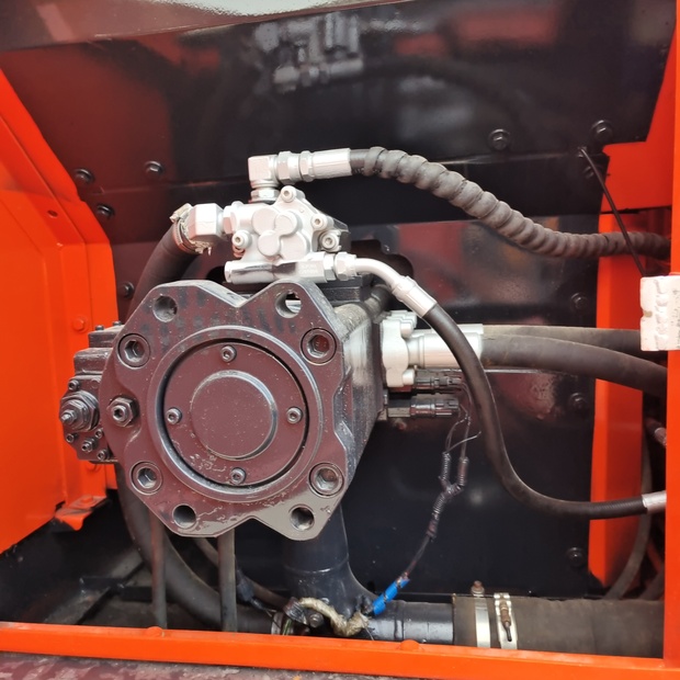 2025 Doosan DX300LC-9C-45986513