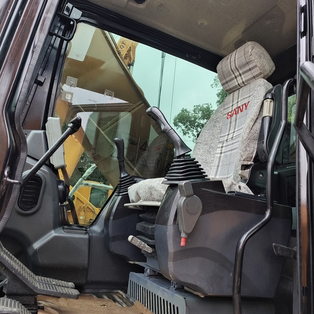 2024 ساني SY215C-45986931