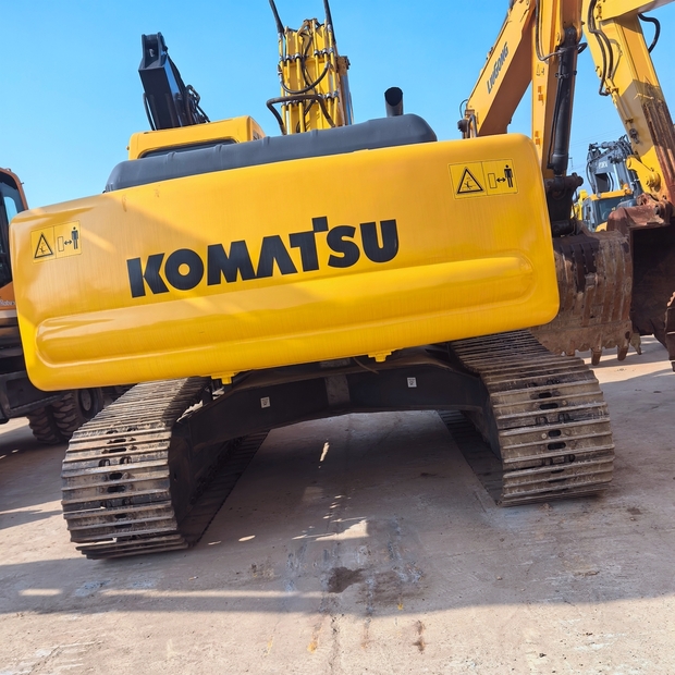 2022 Komatsu PC220-6-45987163