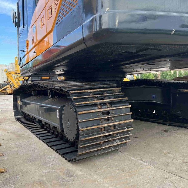 2022 Hyundai R220-9S-45987170