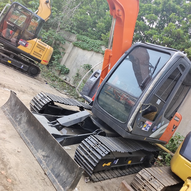 2025 Hitachi ZAXIS 70-45987337