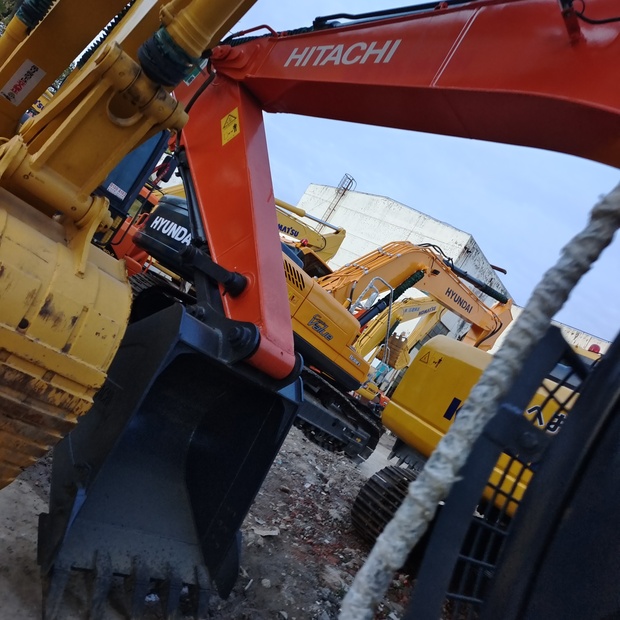 2024 Hitachi Zaxis 200-3G-45987383