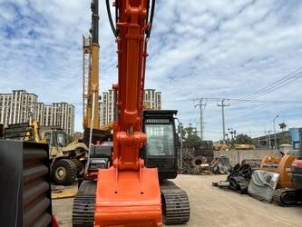 2025-hitachi-zaxis-200-3g-45987398
