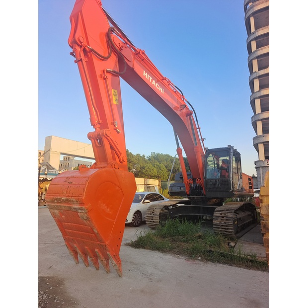2024 Hitachi ZX350-3G-45987425