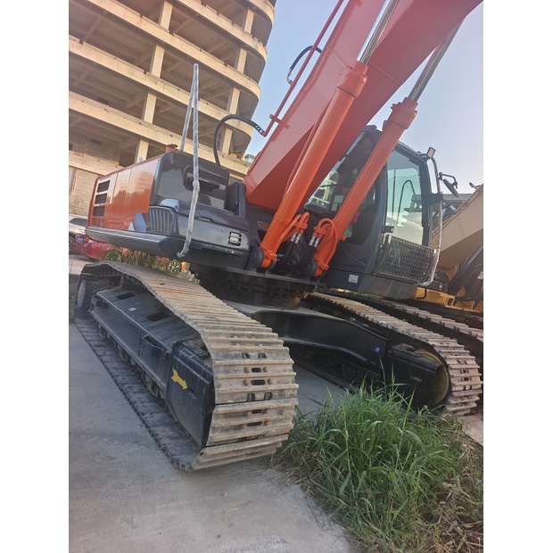 2024 Hitachi ZX350-3G-45987428