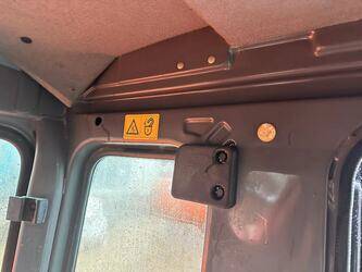 2025-hitachi-zx350h-5g-45987447