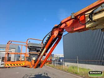 2011-jlg-660sj-1286446-45987633