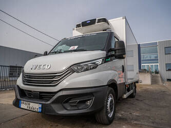 2023-iveco-daily-35s14-1432045-45988251