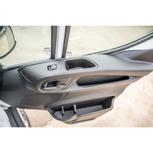 2023 Iveco Daily 35S14-45988263