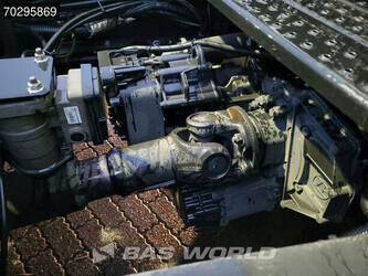 2022-ford-f-max-500-1382171-45988471