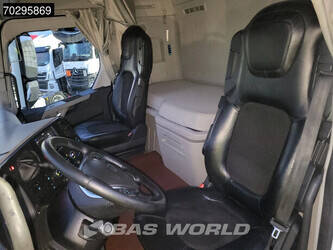 2022-ford-f-max-500-1382171-45988481