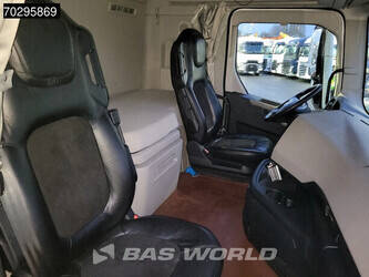 2022-ford-f-max-500-1382171-45988499