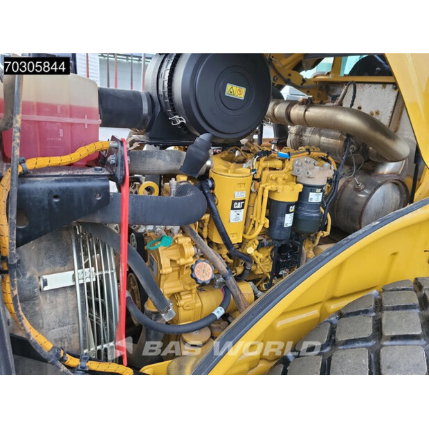 2018 Caterpillar CS66B-45988631