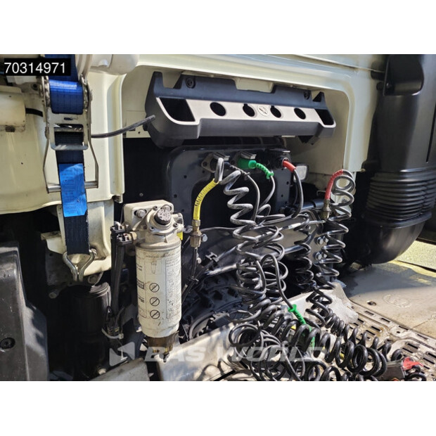 2021 داف XF 480-45988897