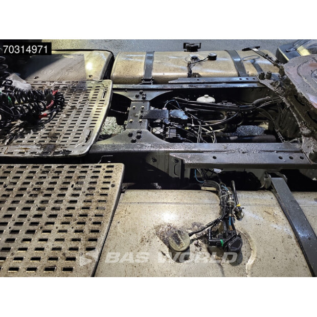 2021 داف XF 480-45988899