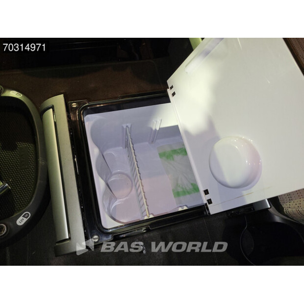 2021 داف XF 480-45988915