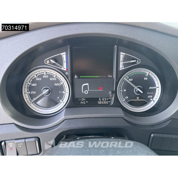 2021 داف XF 480-45988917