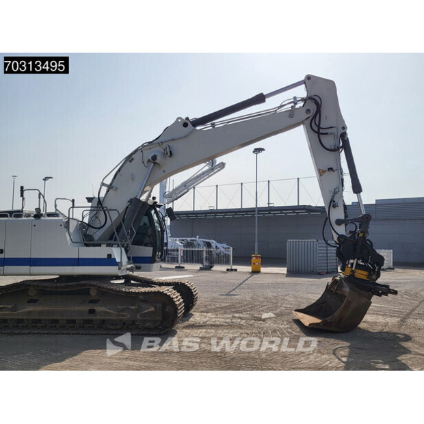 2018 ليبهير R936LC-45989014