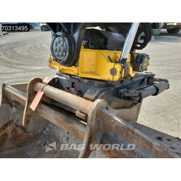 2018 ليبهير R936LC-45989017