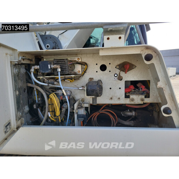 2018 ليبهير R936LC-45989028