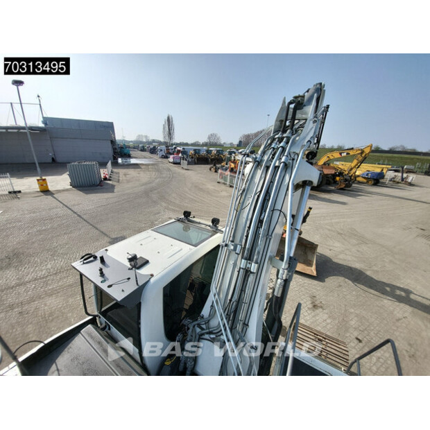 2018 ليبهير R936LC-45989032