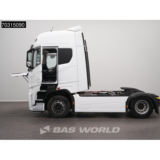 2022 Ford F-Max 500-45989102