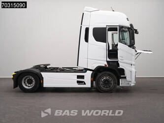 2022-ford-f-max-500-1432071-45989103