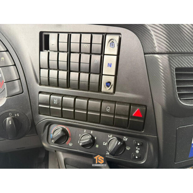 2013 Iveco AT440T/P-45989965