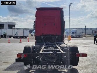 2014-mercedes-benz-actros-2548-1282608-45990045