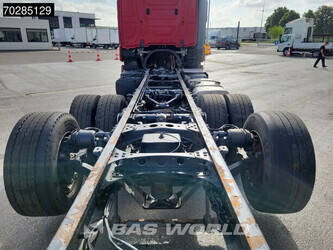 2014-mercedes-benz-actros-2548-1282608-45990047