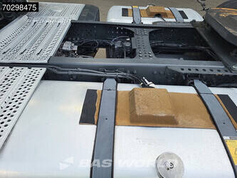 2019-mercedes-benz-actros-1845-1326647-45990273