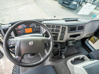 2013-volvo-flh-290-1432085-45990335