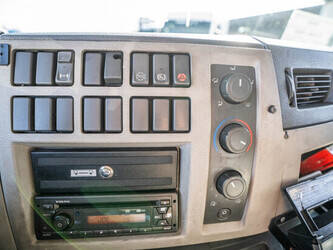 2013-volvo-flh-290-1432086-45990386