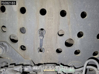 2016-mercedes-benz-antos-1824-1327940-45990529