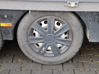 1991-titan-v-20-45990655