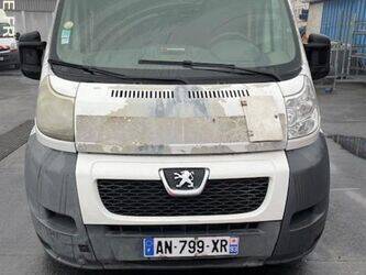 2010-peugeot-boxer-1432141-46004457