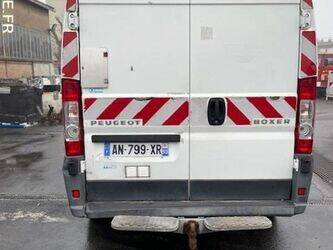 2010-peugeot-boxer-1432141-46004460