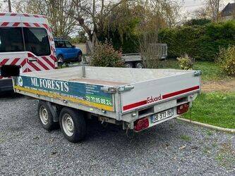 صورة ل شاحنات مسطحة 2021 إدوارد