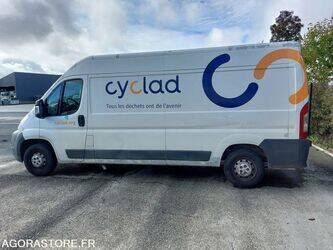 2011-peugeot-boxer-1432147-46004506