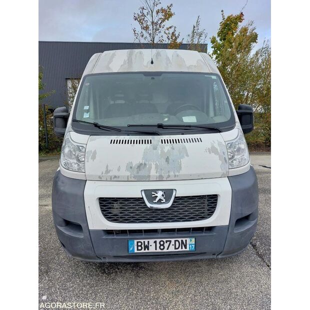 2011 بيجو BOXER-46004508