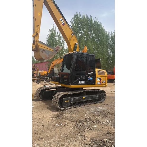 2025 كاتربيلر 312D2GC-46004560