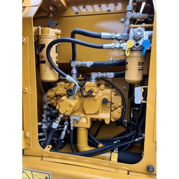 2025 كاتربيلر 312D2GC-46004570