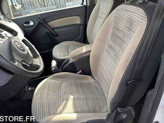 2011-renault-kangoo-1432155-46004667