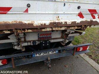 2008-renault-mascott-1432159-46004724