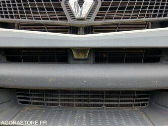 2008-renault-mascott-1432159-46004739